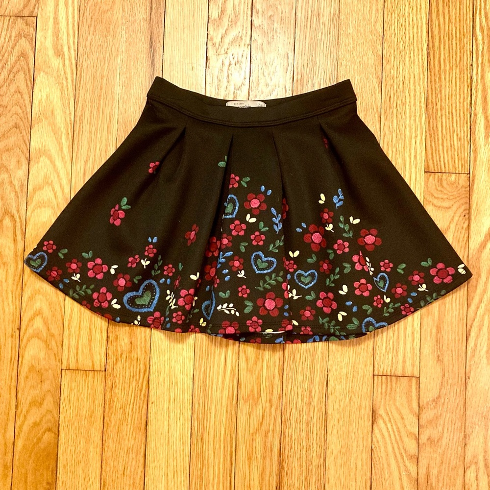 Abercrombie Kids Skater Skirt Black Floral 7/8
